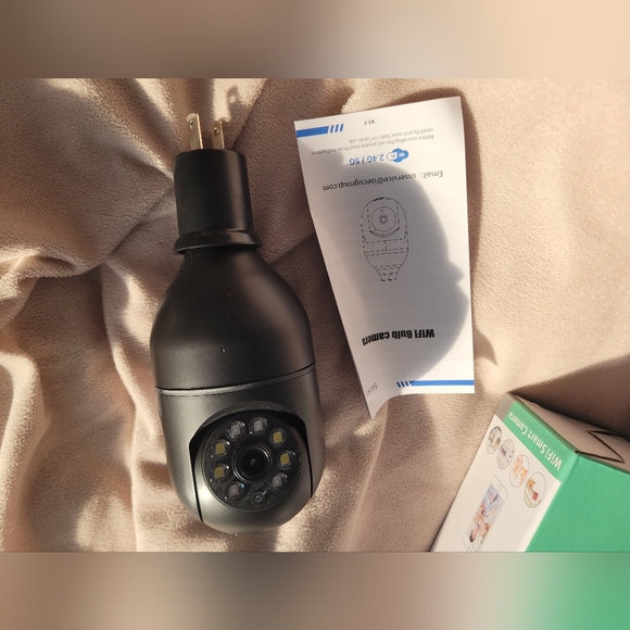 WiFi Smart Camera - Black - Picture 3 of 3